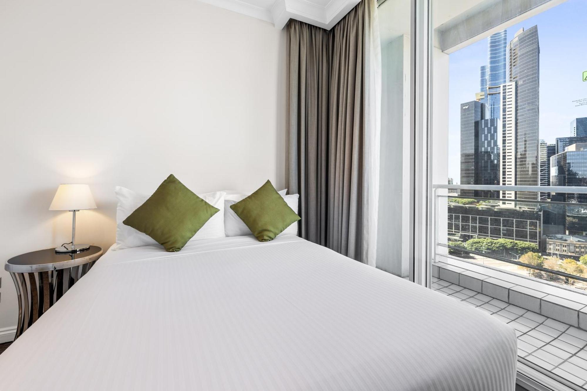 Clarion Suites Gateway Melbourne Phòng bức ảnh